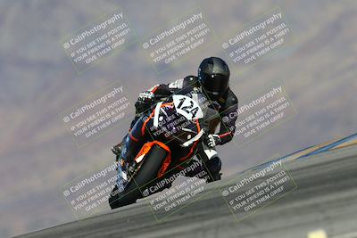 media/Feb-03-2024-SoCal Trackdays (Sat) [[767c60a41c]]/5-Turn 9 Set 2 (1040am)/